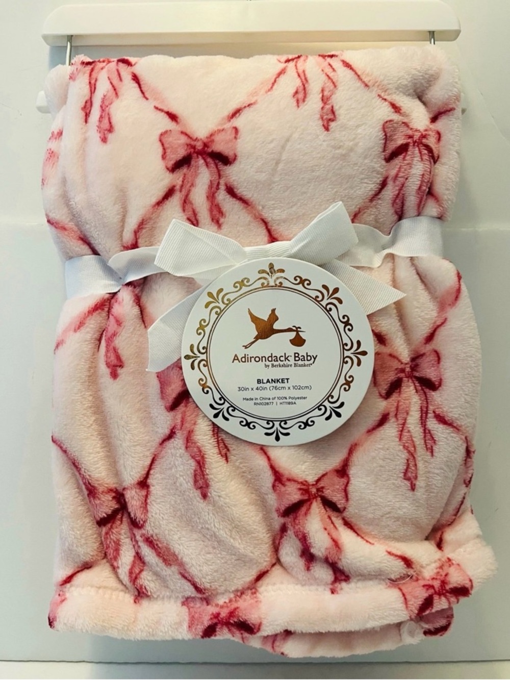 Adirondack Baby by Berkshire Blanket Pink with Dark Pink Bows - Picture 1 of 11